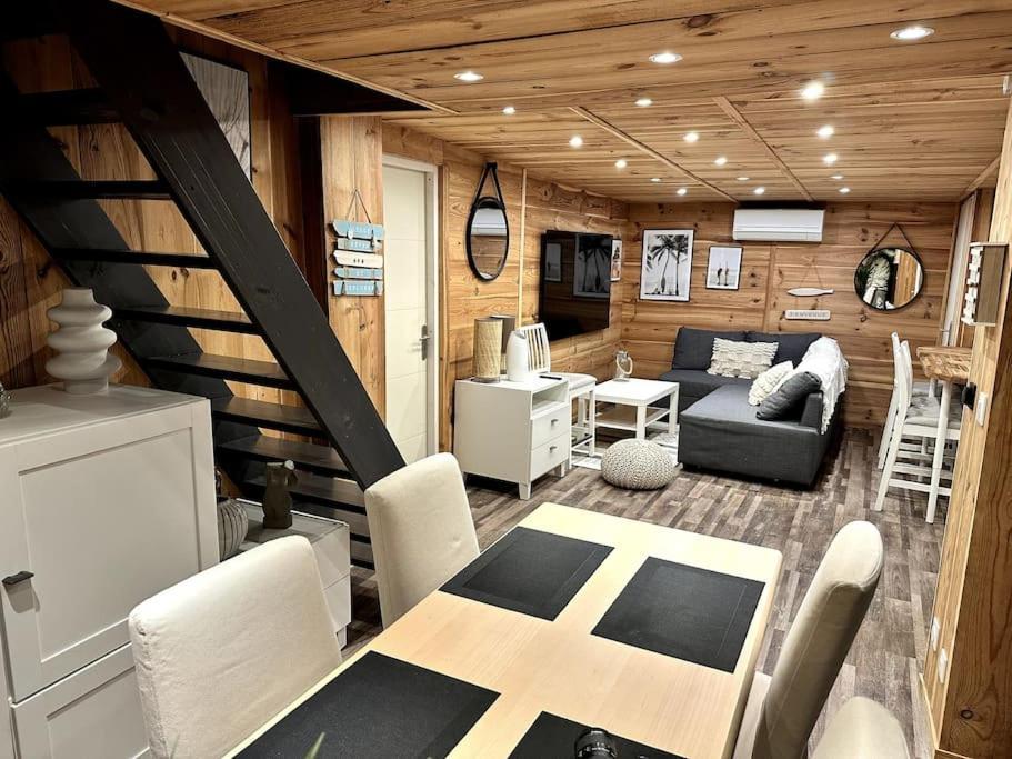 Chalet Et Jaccuzy Sur La Plage 比斯卡罗斯 外观 照片