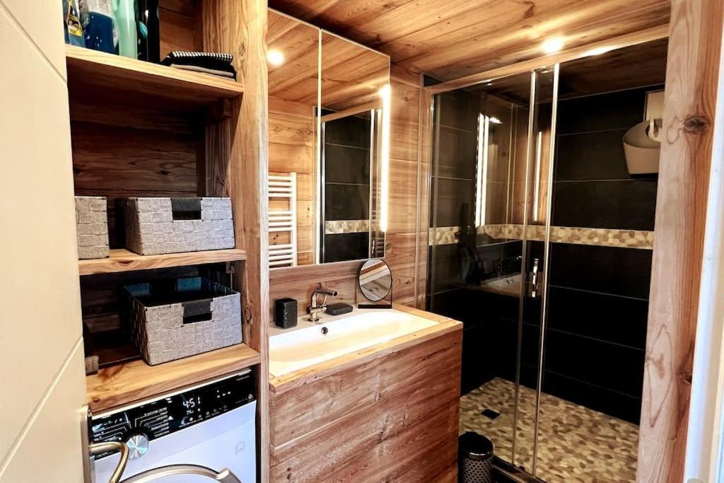 Chalet Et Jaccuzy Sur La Plage 比斯卡罗斯 外观 照片
